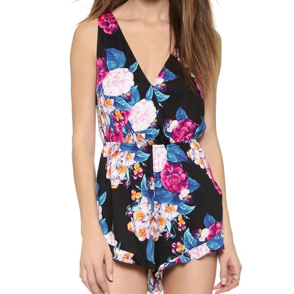 MINKPINK Dresses & Skirts - MINKPINK Ruffle Floral Romper